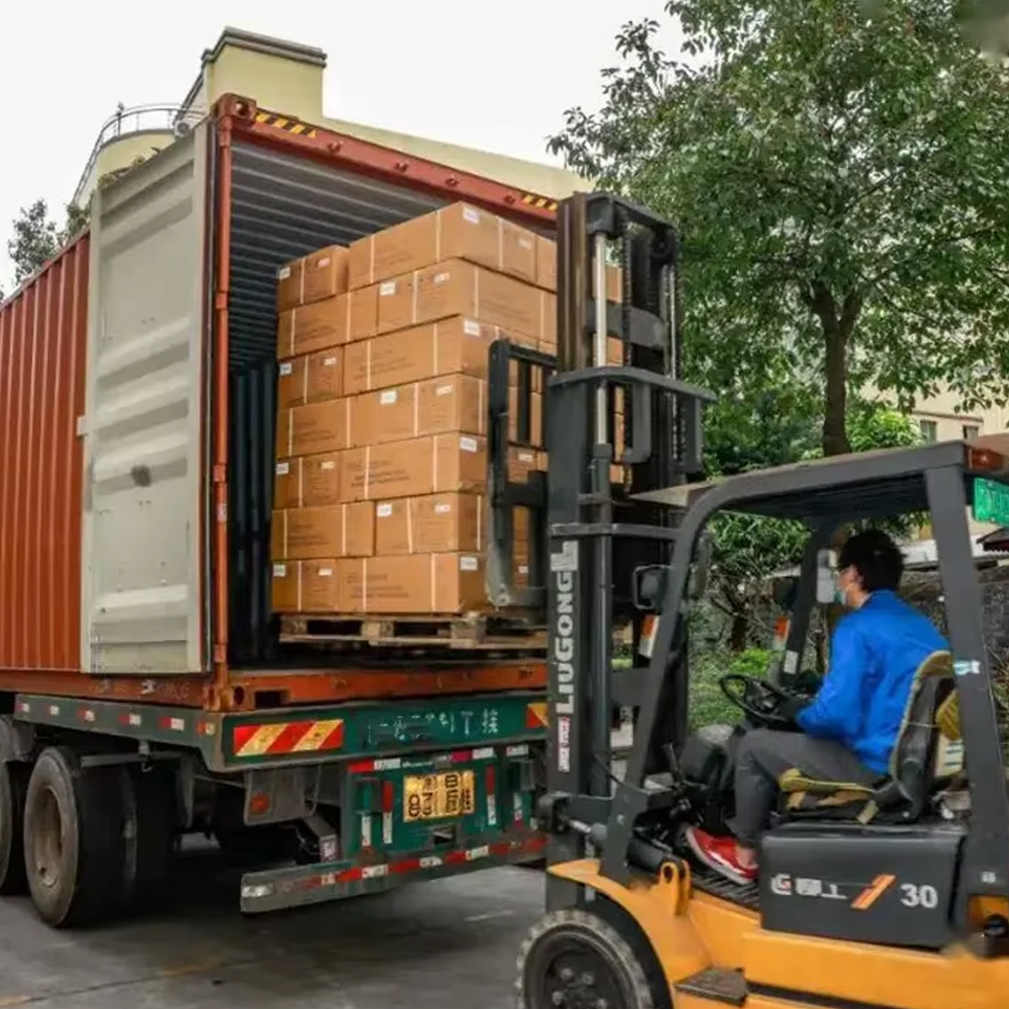 Nr. 18 Warehouse Logistics und Transport